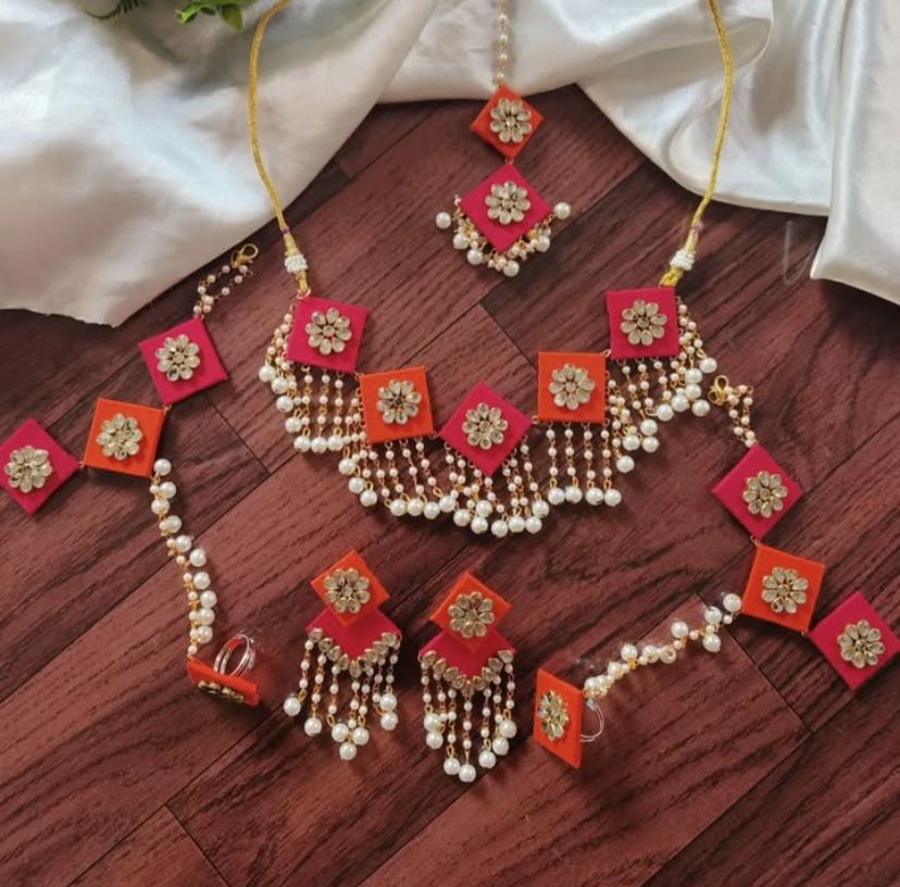 Pink orange kundan jewellery