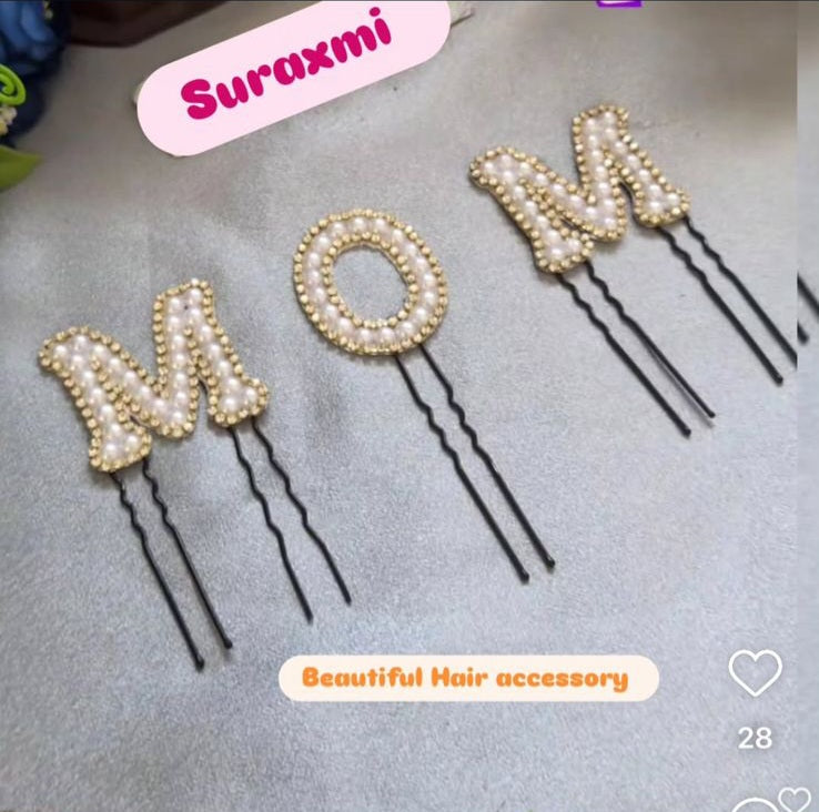 "MOM" PINS