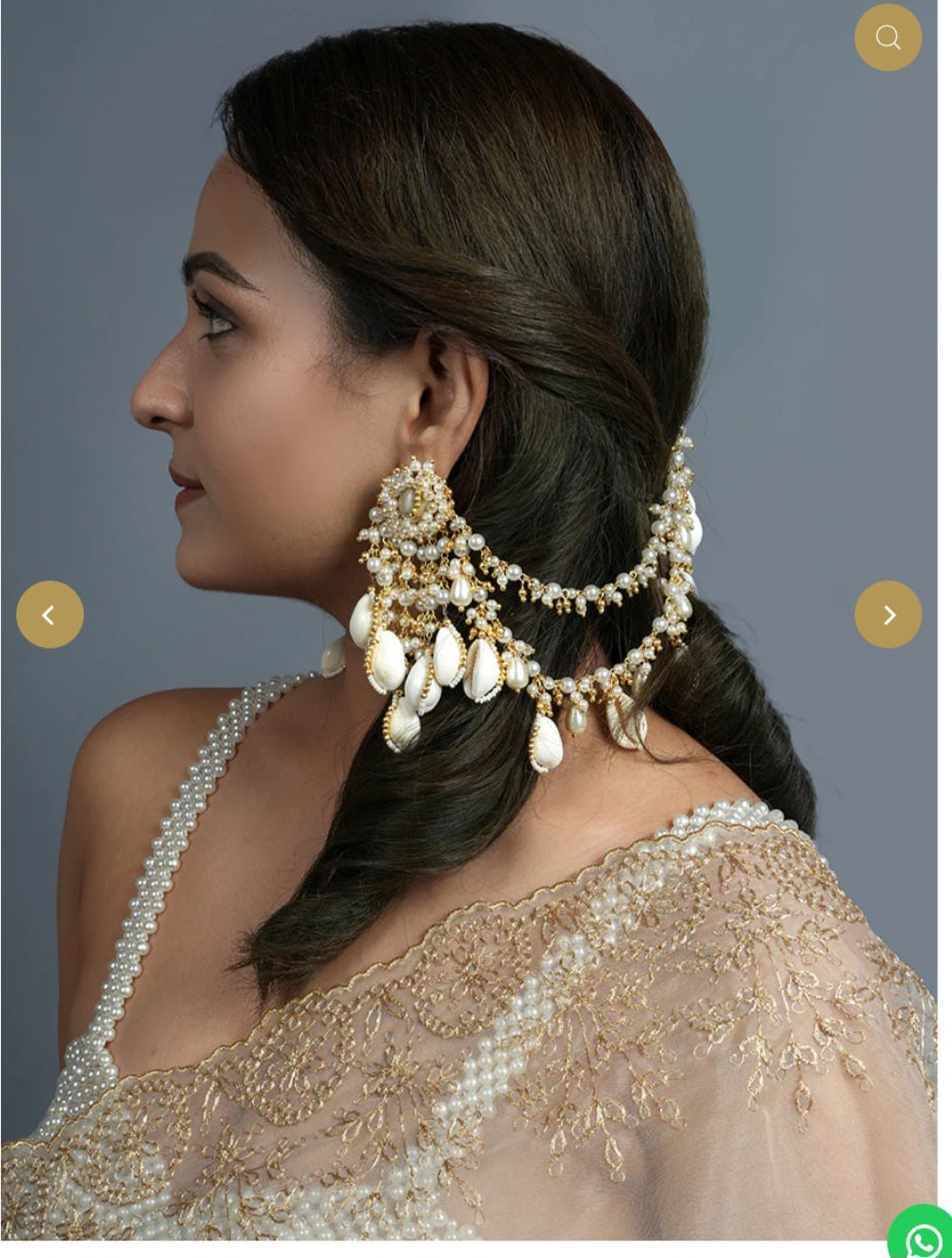 Shell beads Earrings With side chain