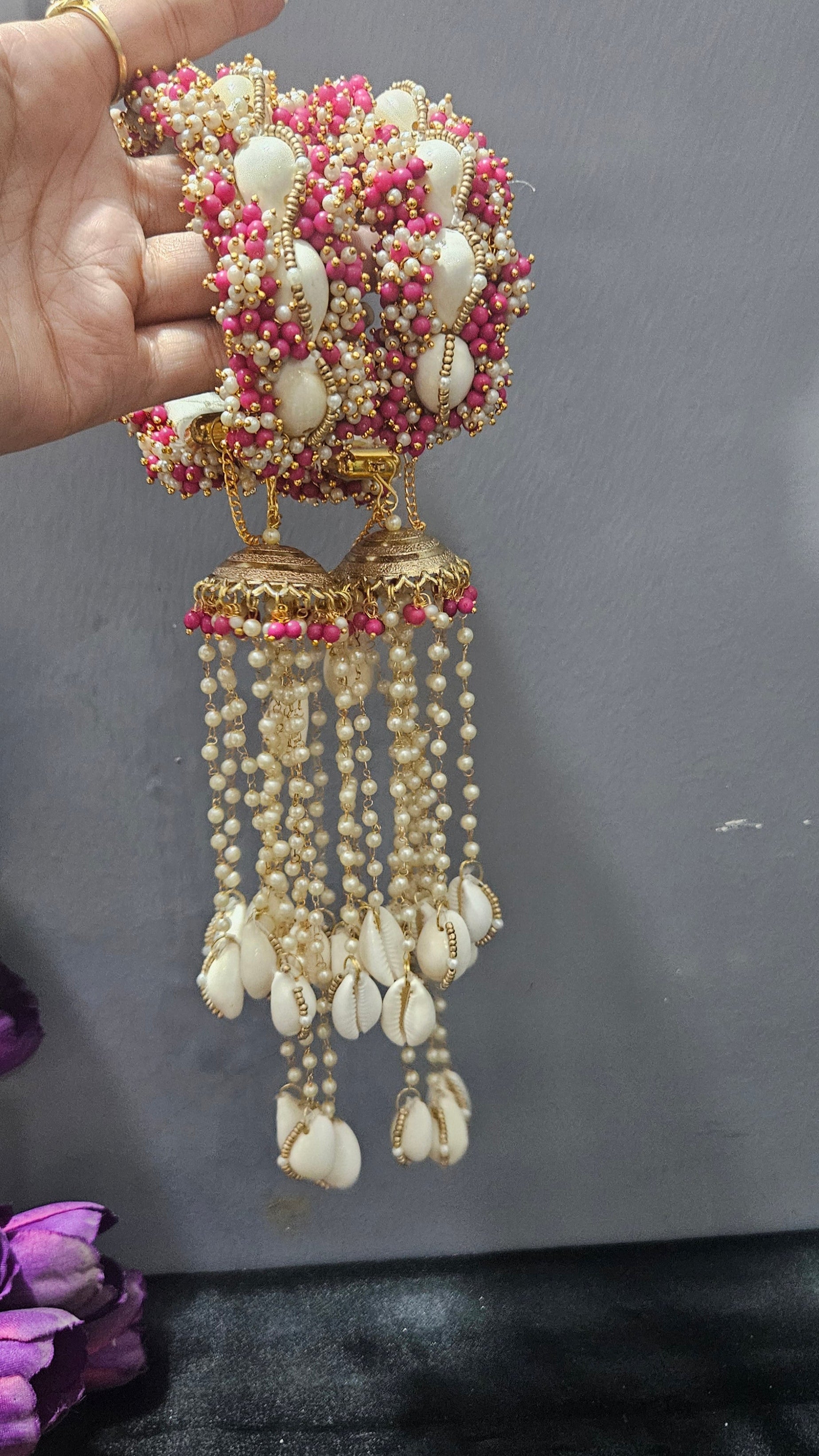 Pink white shell kada with kalire