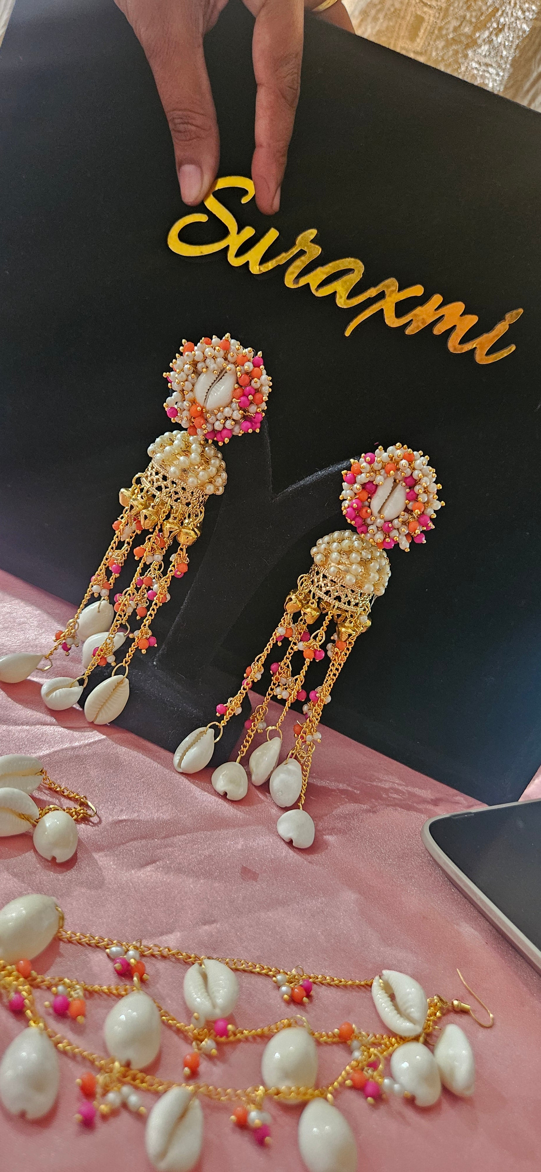 Shell earrings