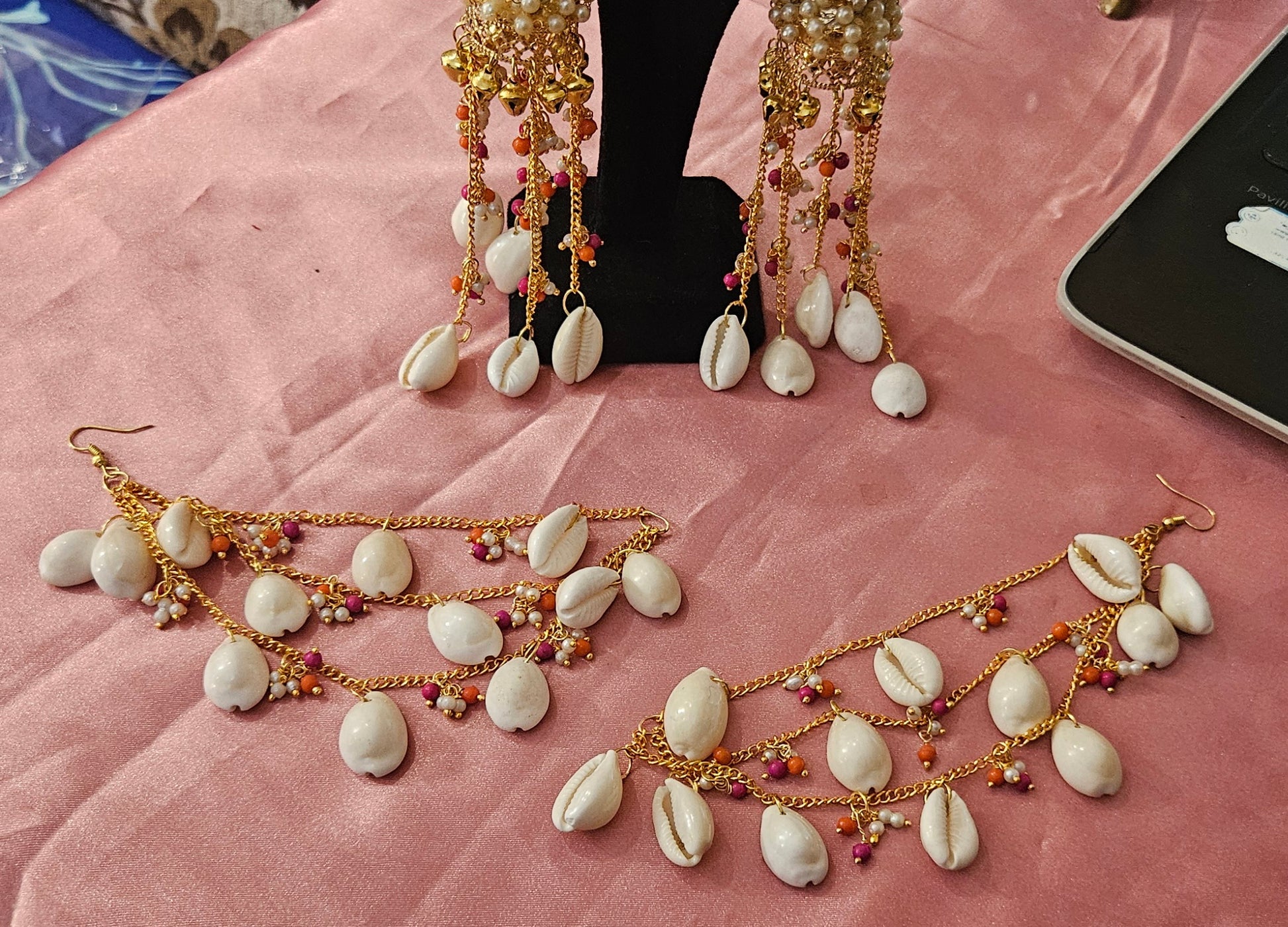 Shell earrings