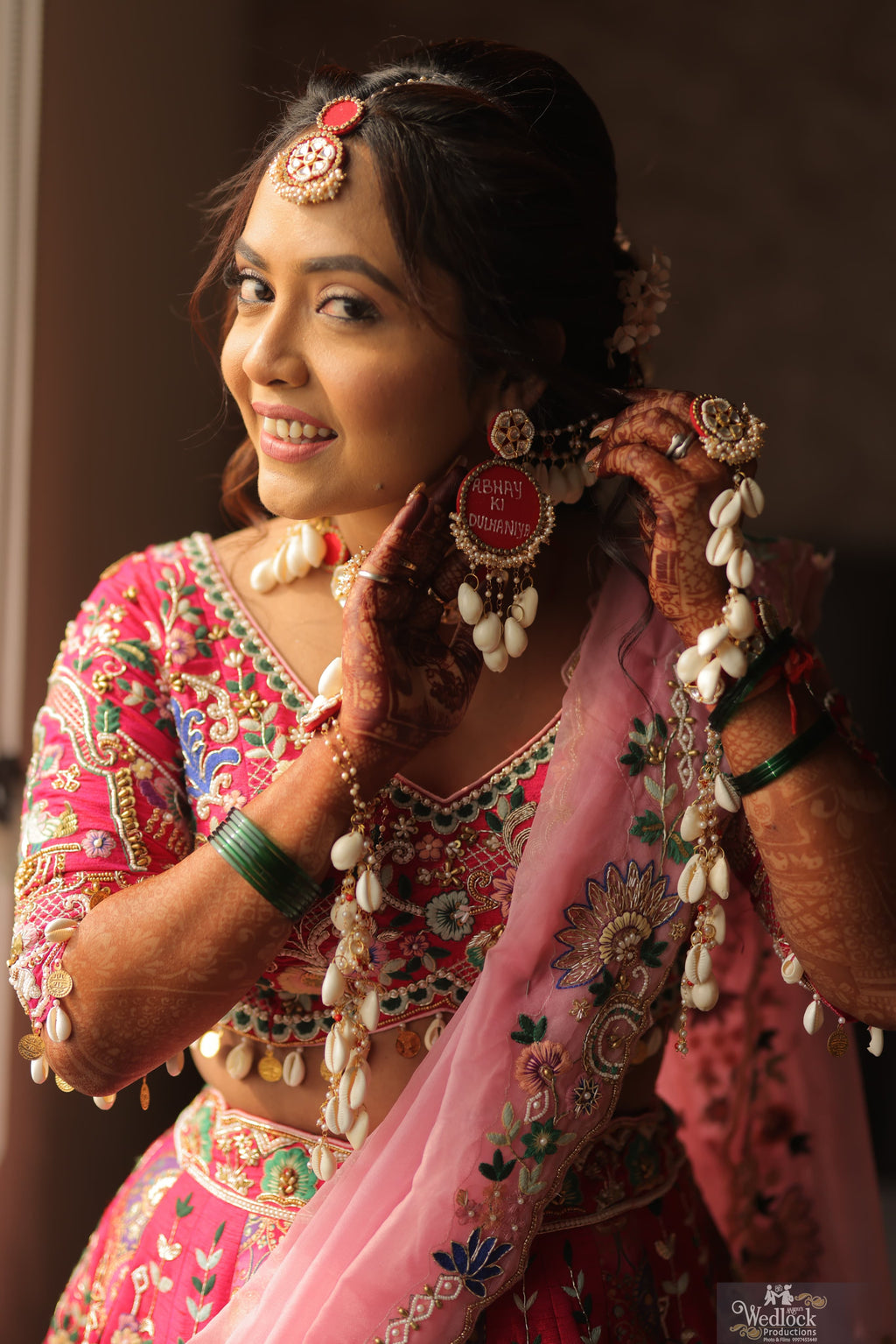 Pink shell jewellery With Name