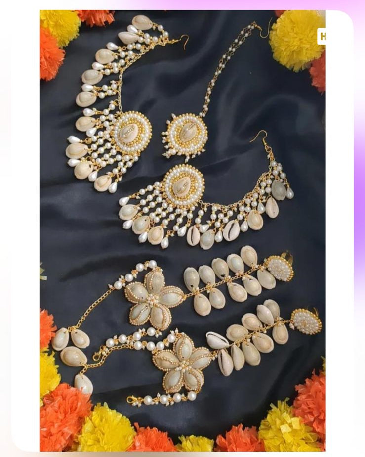 "Noorani "jewellery
