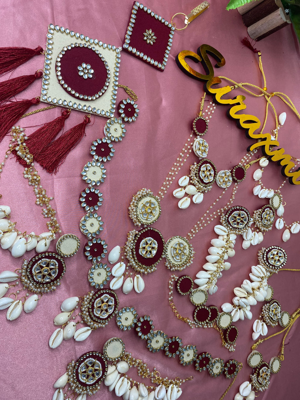 Dark red & off white shell Babyshower jewellery