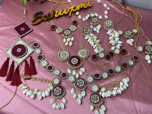 Dark red & off white shell Babyshower jewellery
