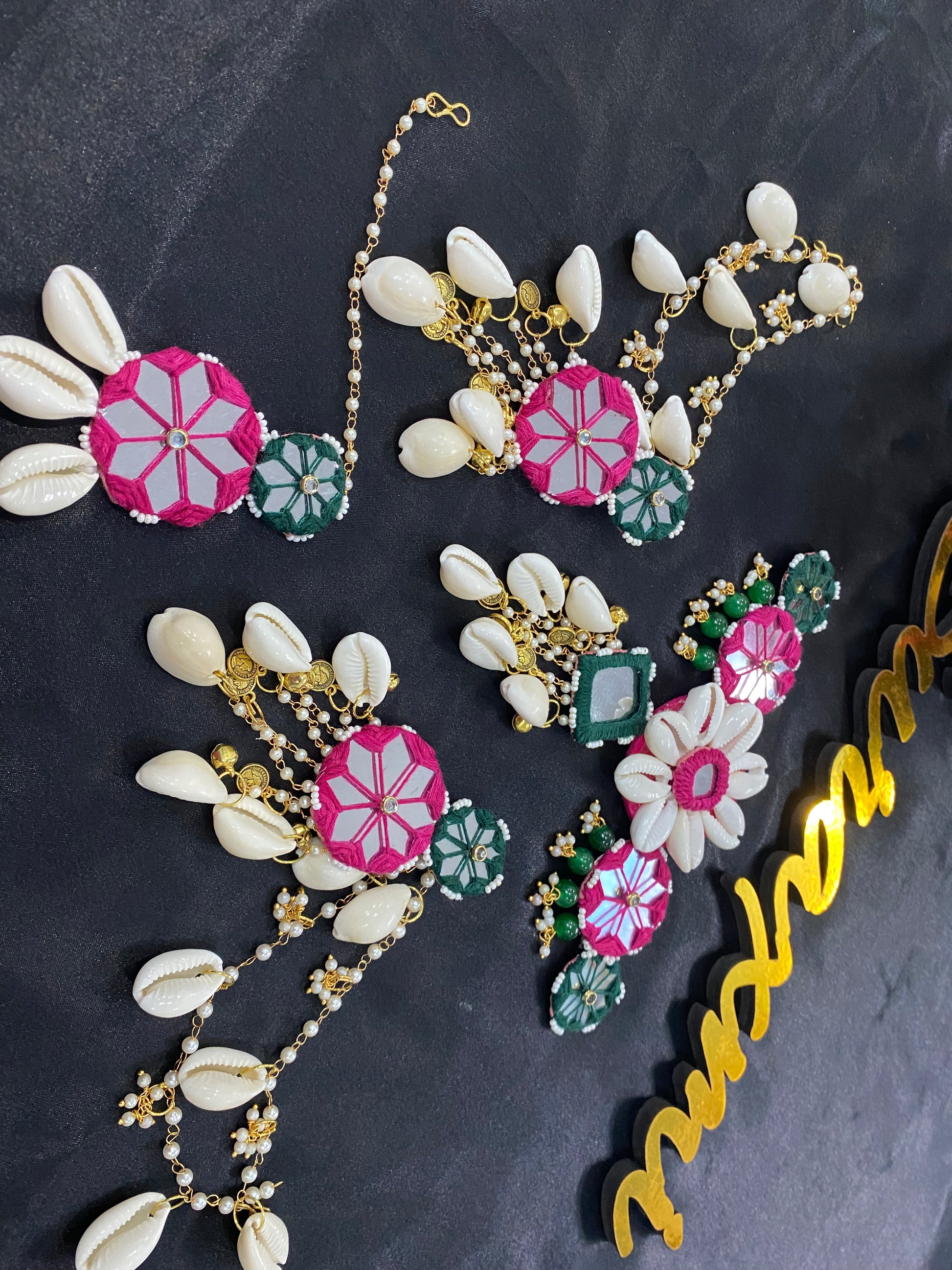Green pink Mirror Thread jewellery
