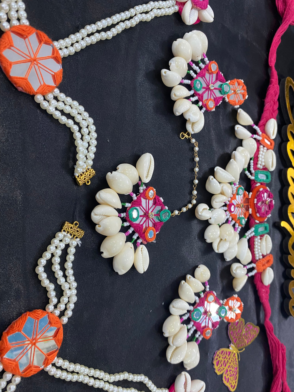 Multicolor mirror shell jewellery