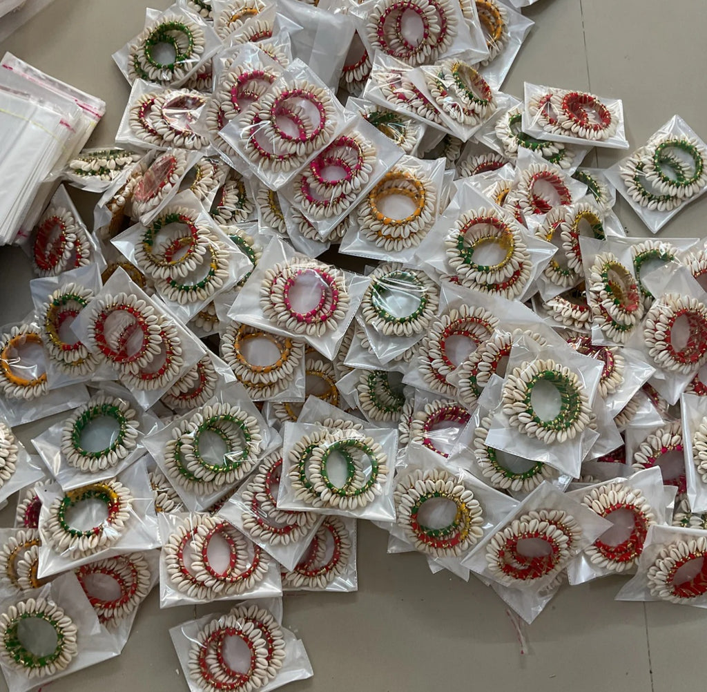Shell bangles [ 10 pair ]