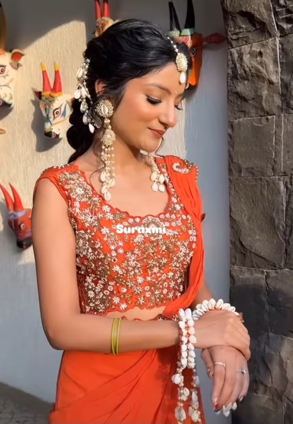 Shell with pearl jewellery